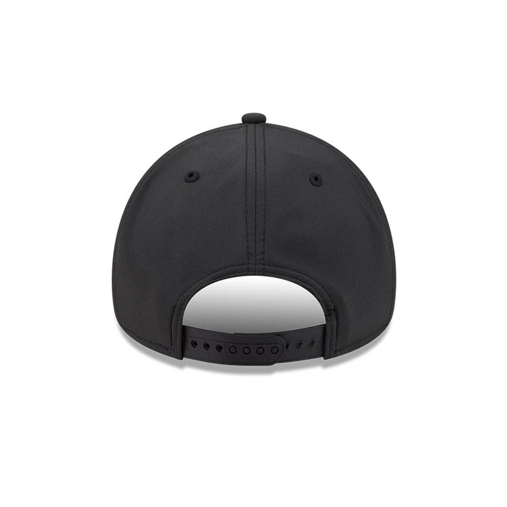 Pictured is this MLB Quickstrike Colorado Rockies 9FORTY Apex cap in black. 4