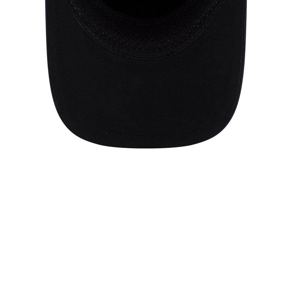Pictured is this MLB Quickstrike Detroit Tigers 9FORTY Apex cap in navy. 7