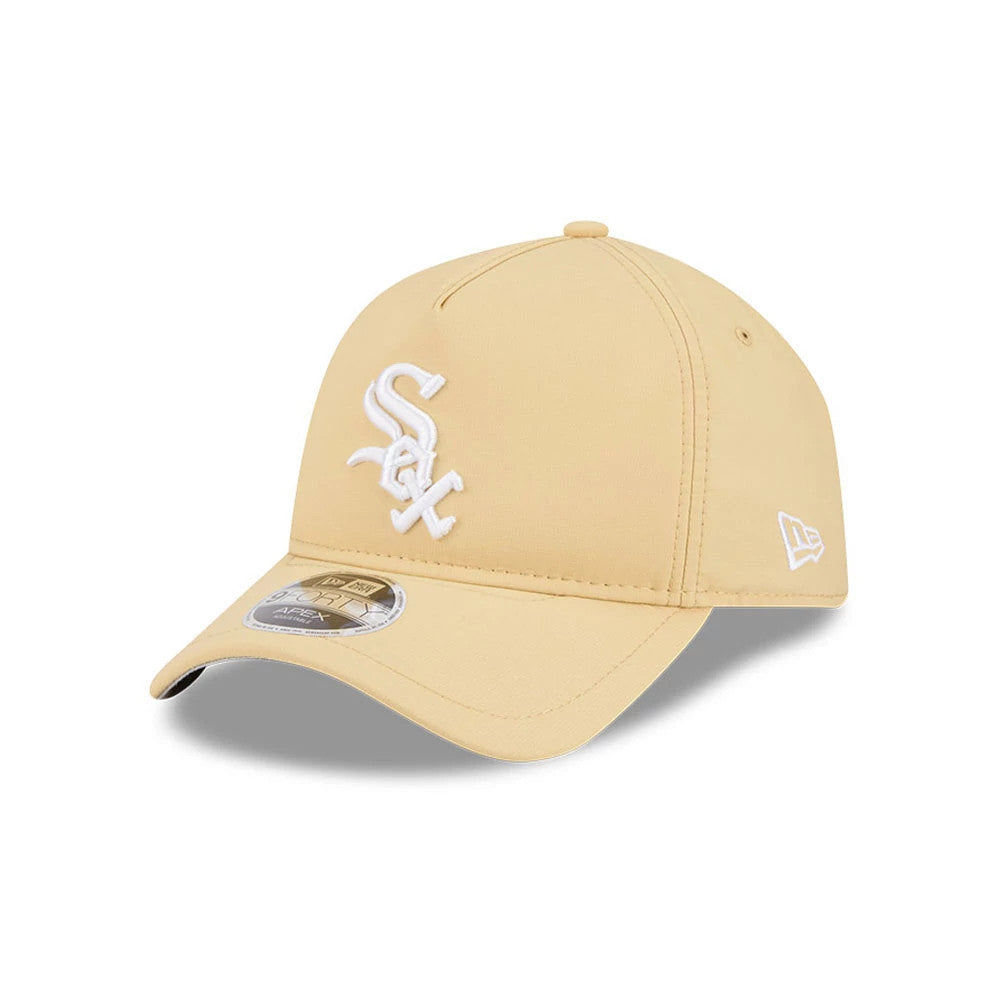 Pictured is this MLB Quickstrike Chicago White Sox 9FORTY Apex cap in white. 1