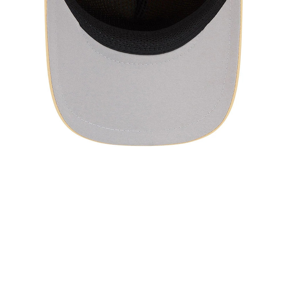 Pictured is this MLB Quickstrike Chicago White Sox 9FORTY Apex cap in white. 2