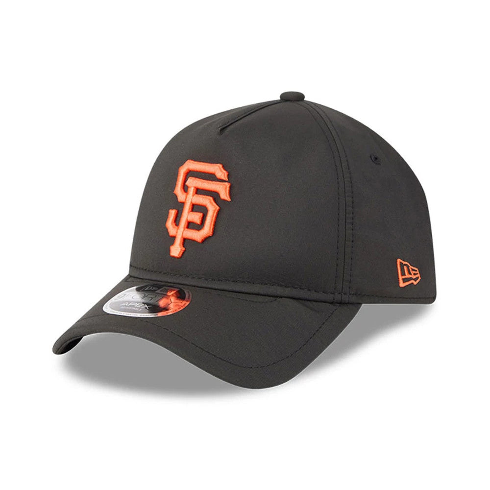 San Francisco Giants MLB Quickstrike Black New Era 9FORTY Apex Adjustable Cap, three-quarter view showing the orange embroidered SF logo on the structured black front panels, curved black visor with a 9FORTY size sticker.
