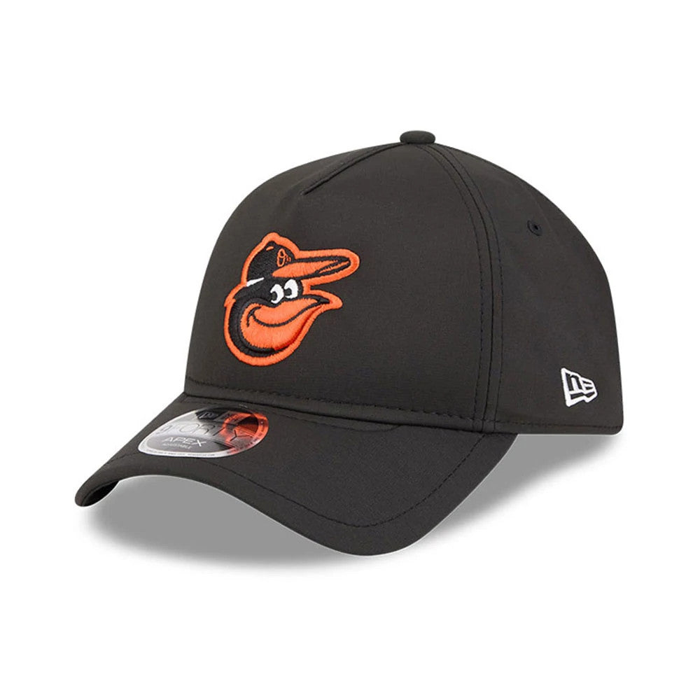 Baltimore Orioles MLB Quickstrike Black New Era 9FORTY Apex Adjustable Cap, three-quarter view showing the raised orange and black Orioles logo embroidered on the front panel, a curved black visor with a 9FORTY size sticker.