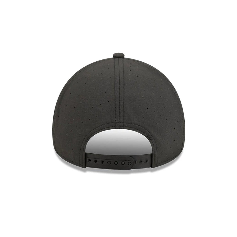 Pictured is this NBA Quickstrike Chicago Bulls 9FORTY Apex cap in black. 4