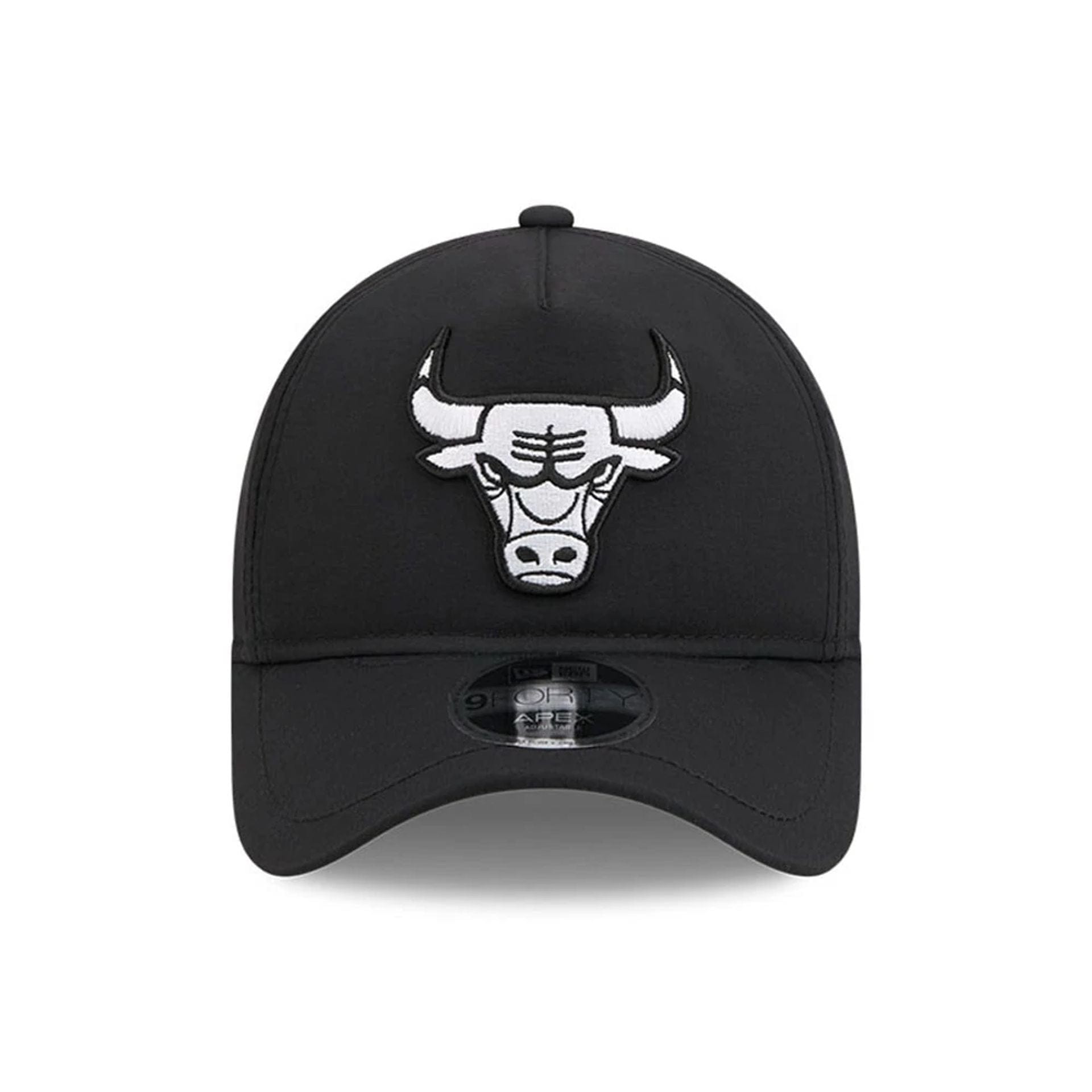 Pictured is this NBA Quickstrike Chicago Bulls 9FORTY Apex cap in black. 2