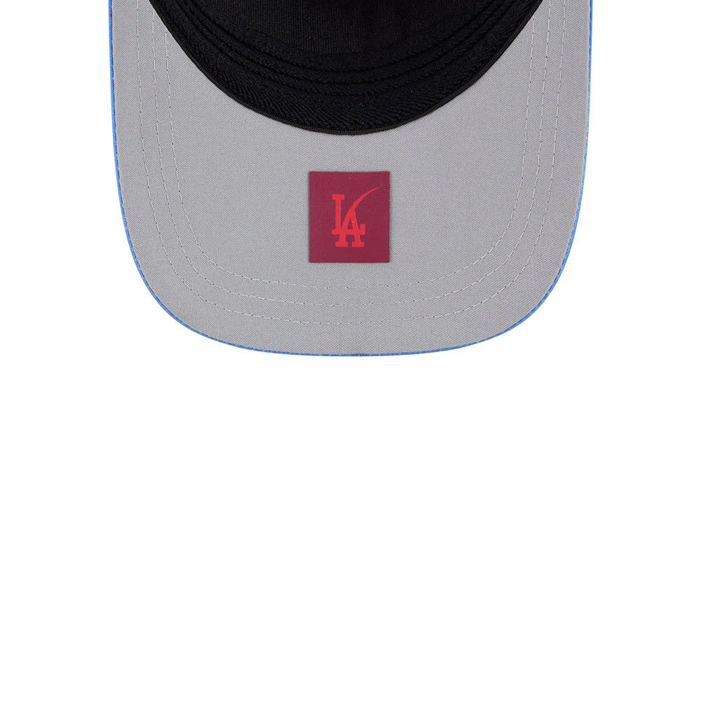 Pictured is this MLB City Connect LA Dodgers 39THIRTY M-Crown A-Frame Stretch Fit cap in navy. 2