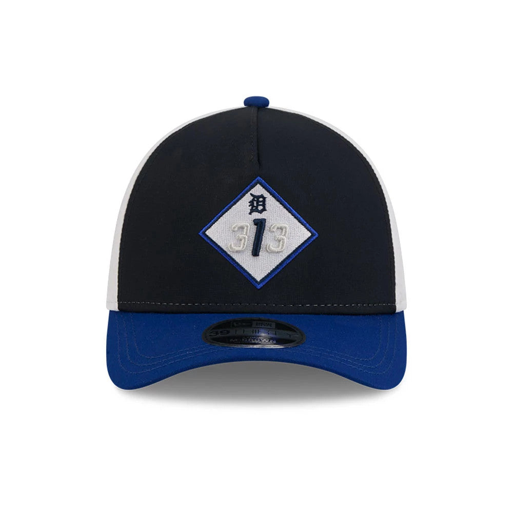 Tigers MLB City Connect Navy New Era 39THIRTY M-Crown A-Frame Stretch Fit Cap, front view showing a raised navy and white diamond-shaped logo with 313 embroidered on the front panel, a matching navy visor and a 39THIRTY size sticker.