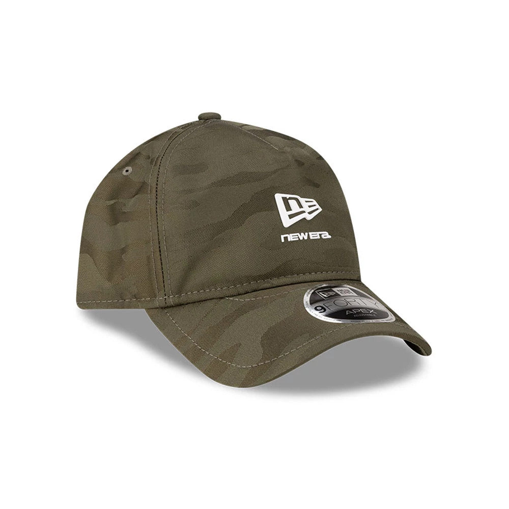 New Era Green 9FORTY Apex Cap, three-quarter view showing a white embroidered logo on the front panel, a curved visor with a 9FORTY size sticker, and camouflage patterning across the structured crown.