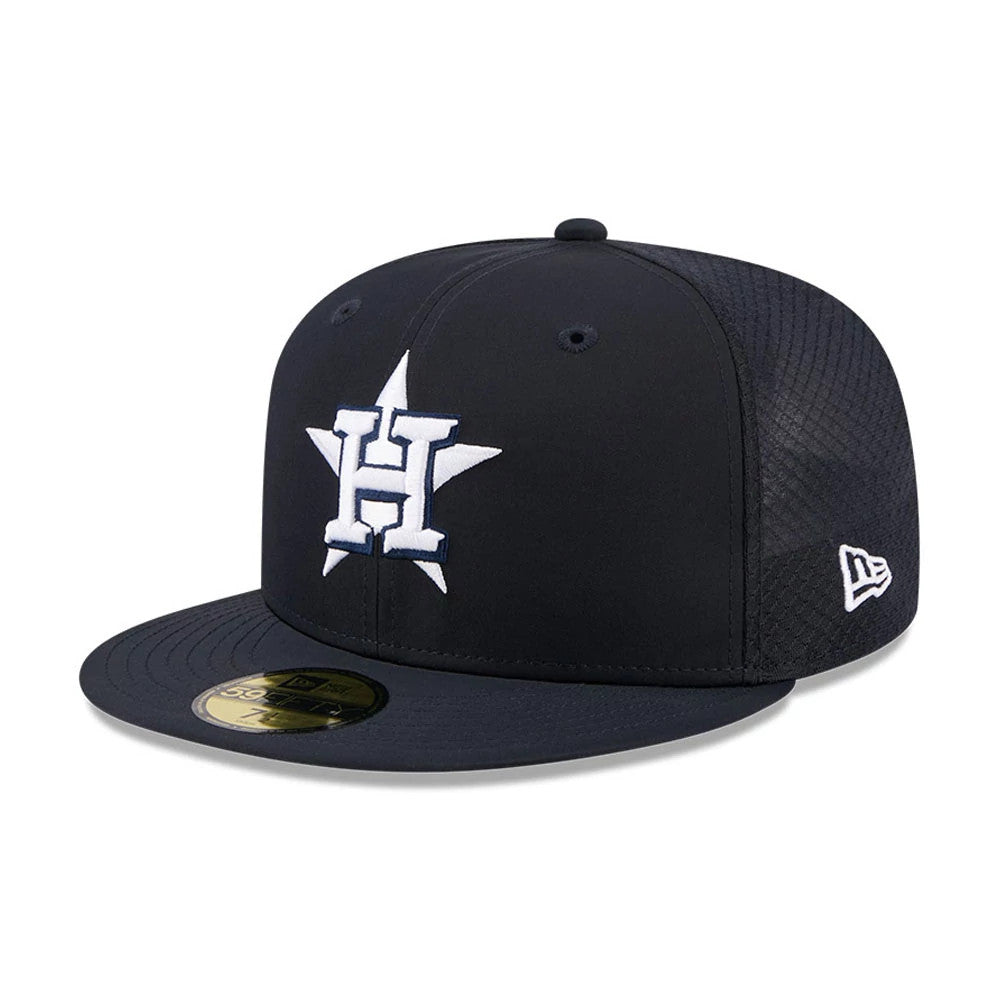 Houston Astros MLB Batting Practice 2026 Navy New Era 59FIFTY Fitted Cap, front view showing the white and navy embroidered Astros logo on the front panel, the navy flat visor with a gold 59FIFTY size sticker.