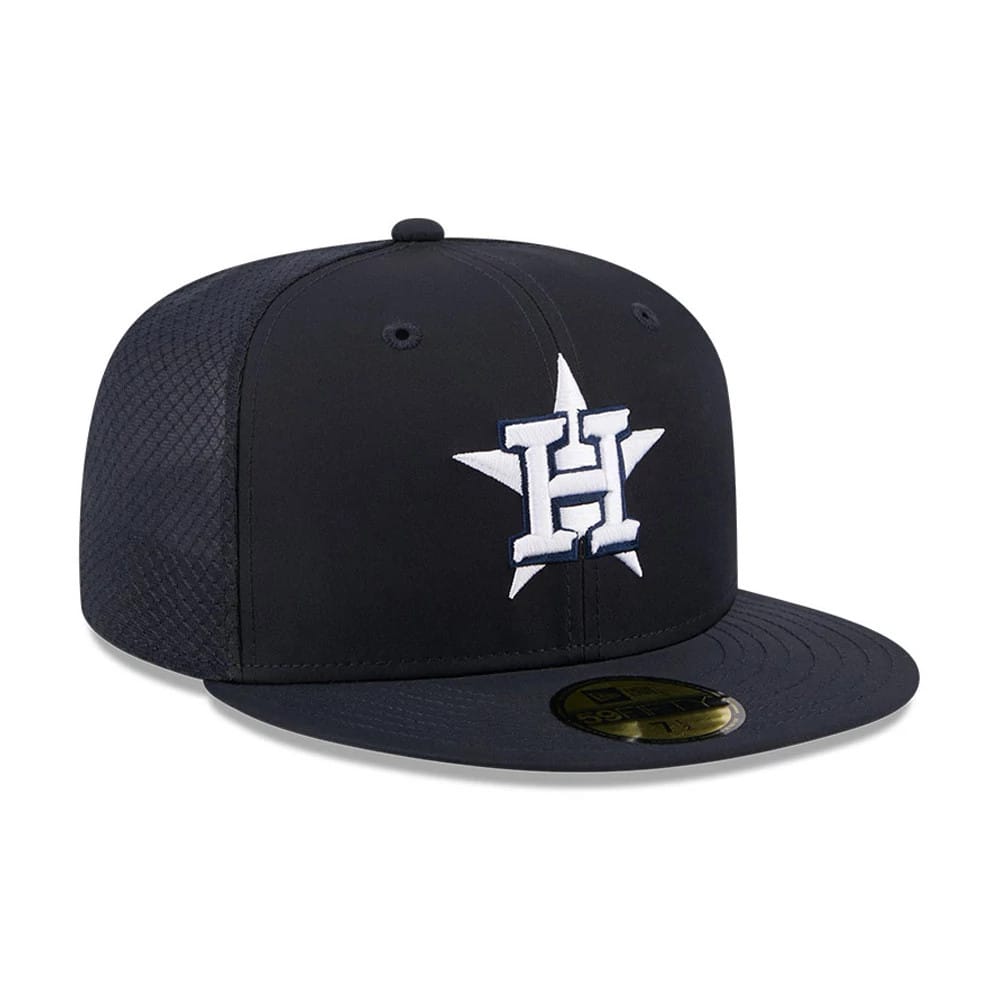 Houston Astros MLB Batting Practice 2026 Navy New Era 59FIFTY Fitted Cap, front view showing a white embroidered H logo with a star on the front panel, a matching navy flat visor, and a gold 59FIFTY size sticker on the top.