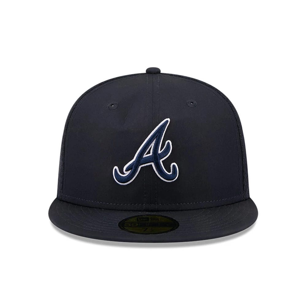 Pictured is this MLB Batting Practice 2026 Atlanta Braves 59FIFTY Fitted cap in navy. 2