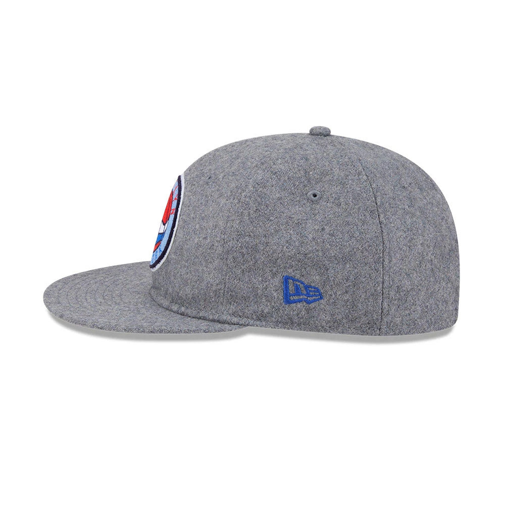 Pictured is this NBA Chenille Woven Brooklyn Nets Retro Crown 9FIFTY cap in grey. 7