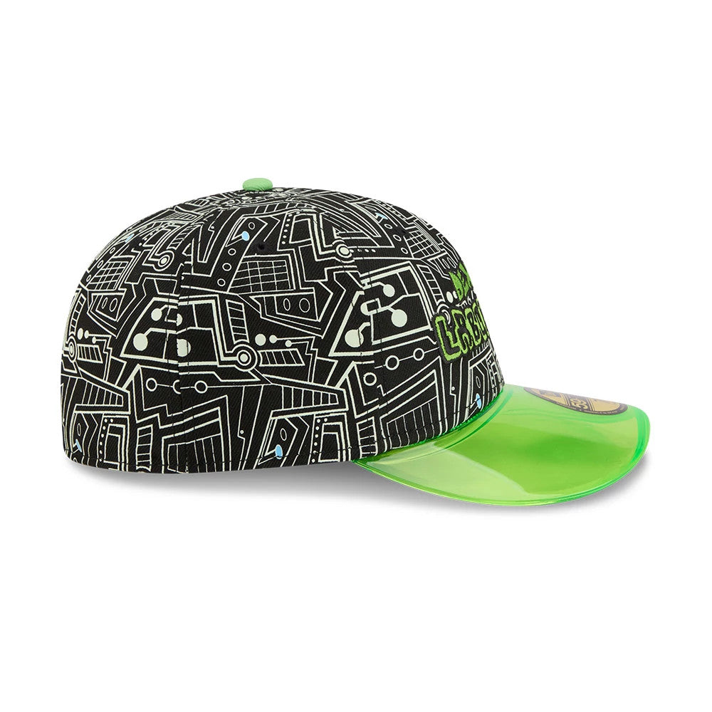 Pictured is this Dexter's Laboratory 59FIFTY Fitted cap in black & neon. 7