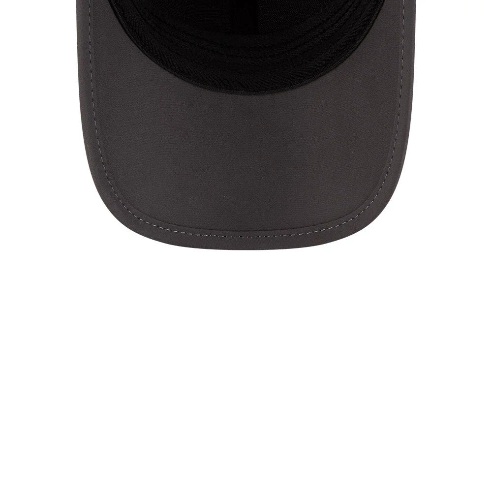 Pictured is this New Era 39THIRTY Infinity Stretch Fit cap in dark grey. 7