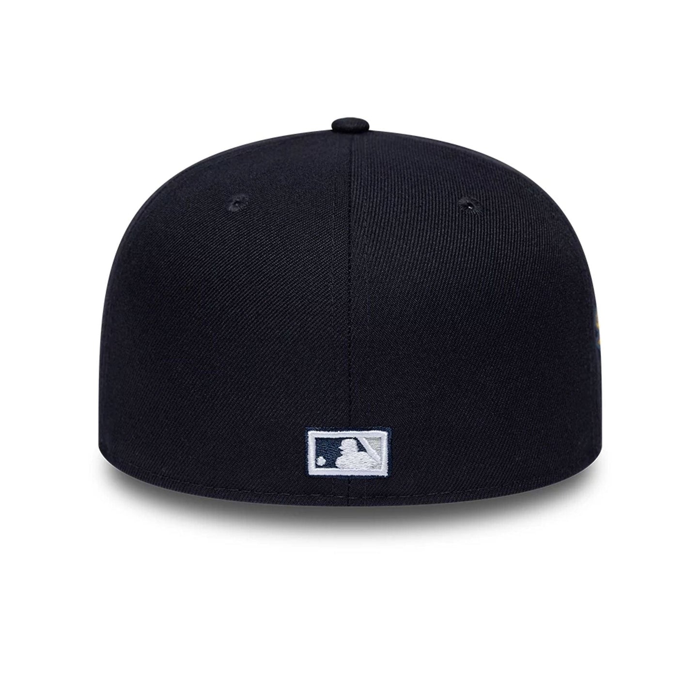 Pictured is this MLB Sidepatch New York Yankees 59FIFTY Fitted cap in navy. 7