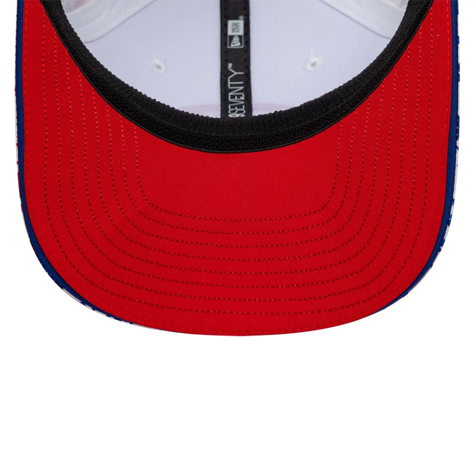 Pictured is this Oliver Bearman Silverstone Race Special TGR Haas F1 9SEVENTY Stretch Snap cap in white. 2