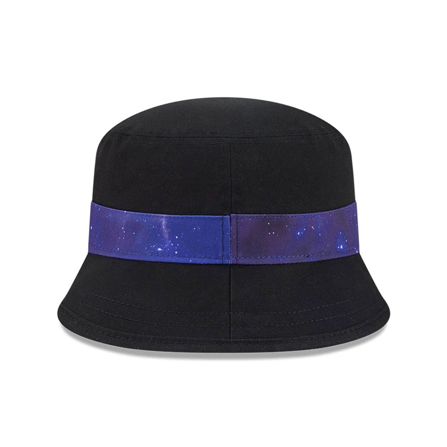 Pictured is this Space Jam Bugs Bunny Bucket hat in black. 6