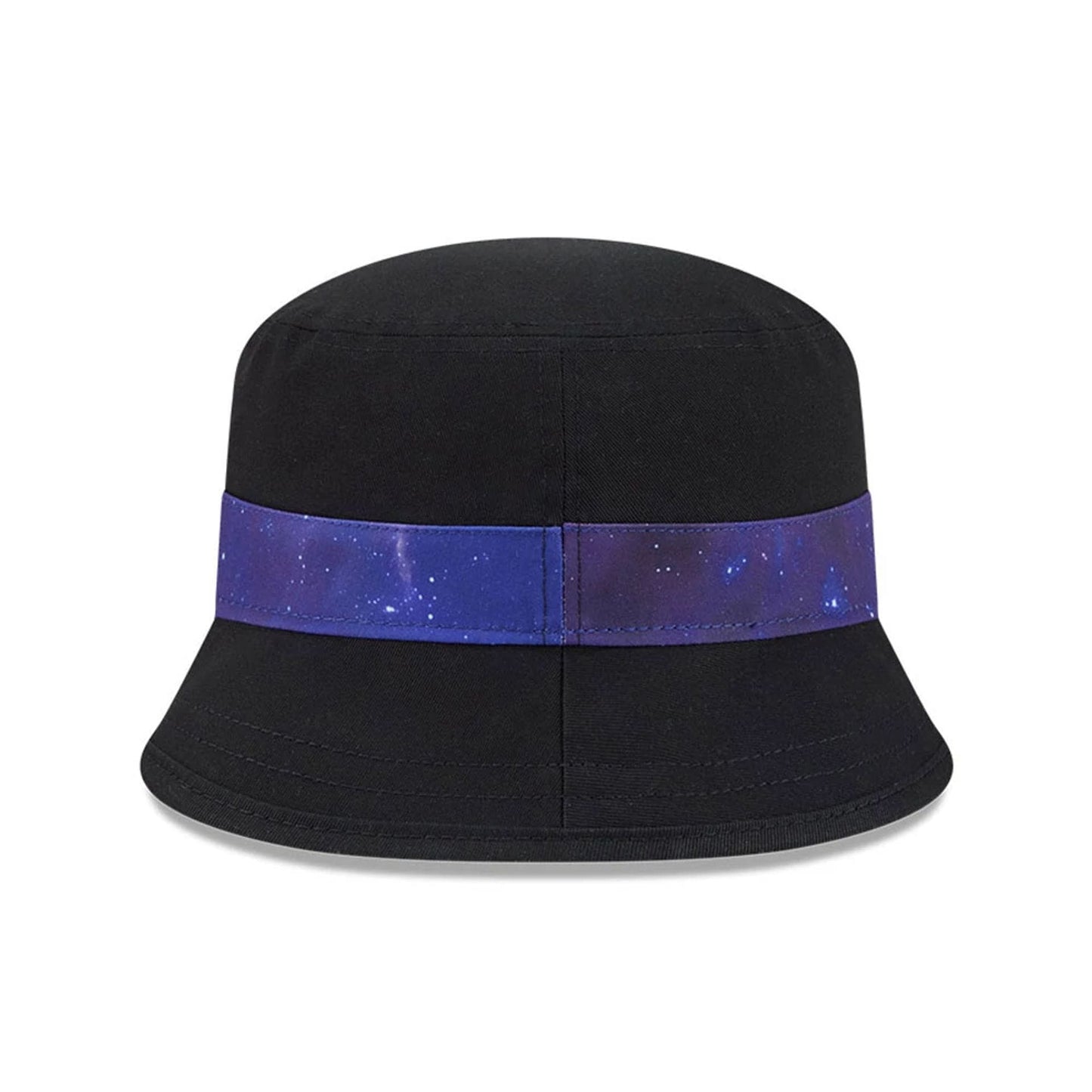 Pictured is this Space Jam Bugs Bunny Bucket hat in black. 6