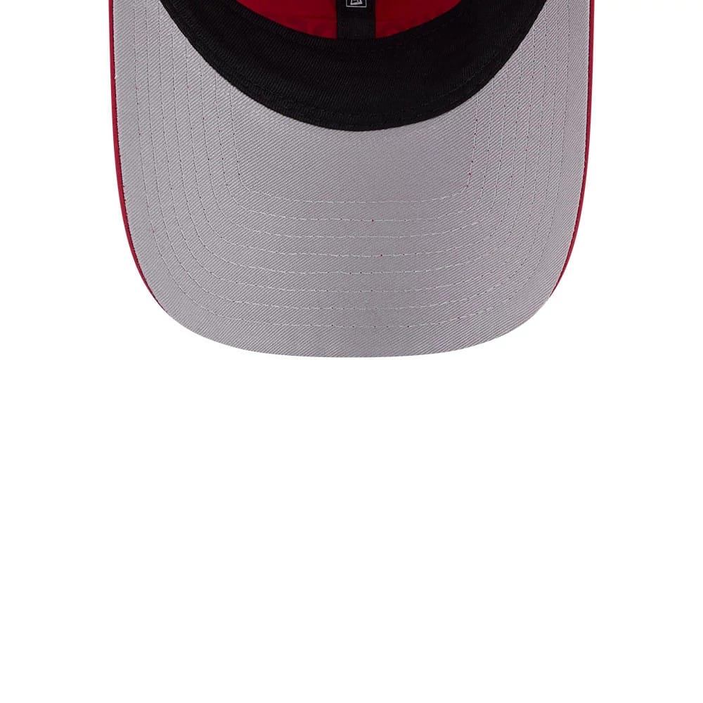 Pictured is this Womens DC Wonder Woman Open Back cap in dark red. 3