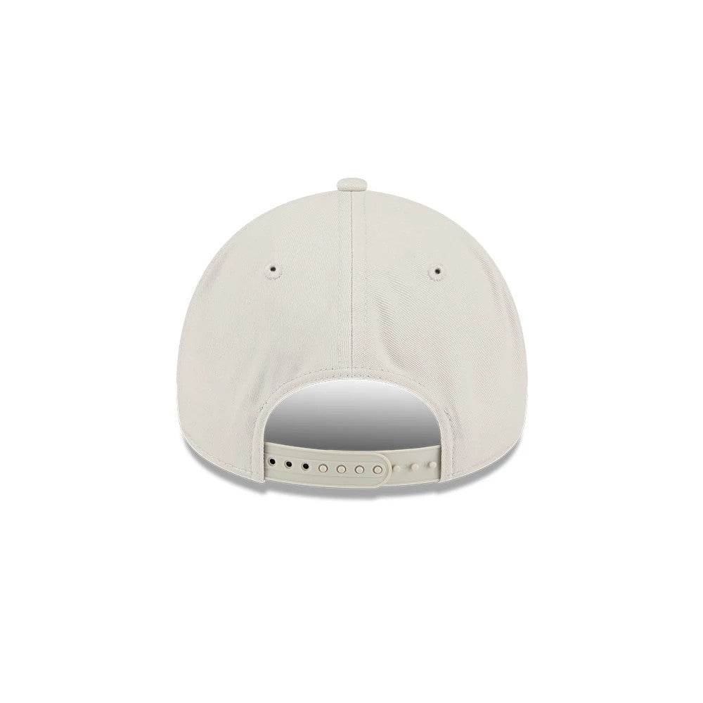 Pictured is this MLB Concrete New York Yankees 9FORTY A-Frame cap in Stone. 7