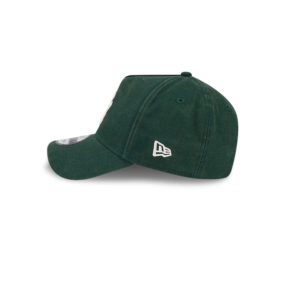Pictured is this MLB Washed Canvas New York Yankees 9FORTY A-Frame cap in dark green. 4