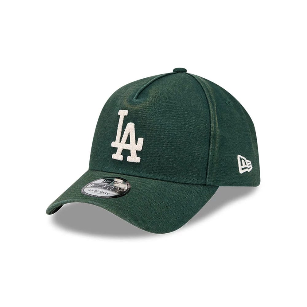 Pictured is this MLB Washed Canvas LA Dodgers 9FORTY A-Frame cap in dark green. 8