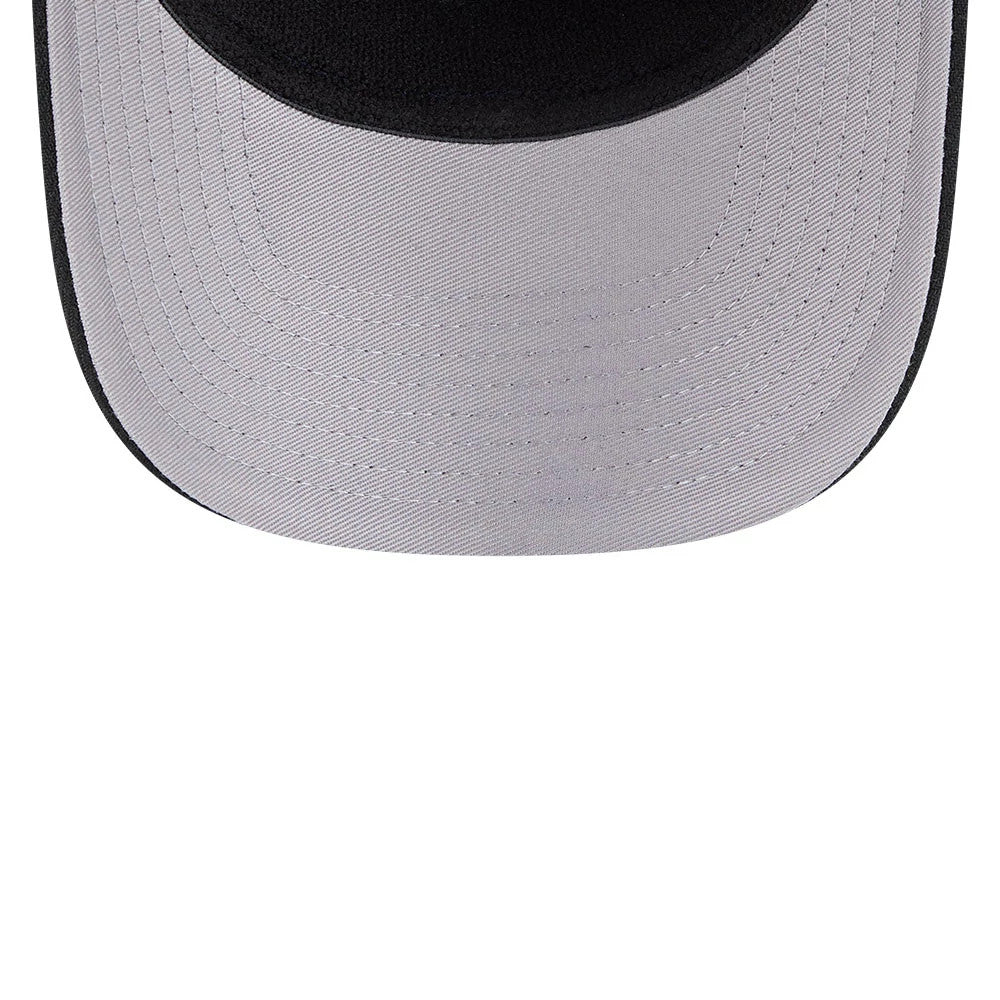 Chicago White Sox MLB Black New Era 9SEVENTY Stretch Snap Adjustable Cap, underside view displaying a grey undervisor, stitching lines across the curved visor, and the contrasting black crown fabric.