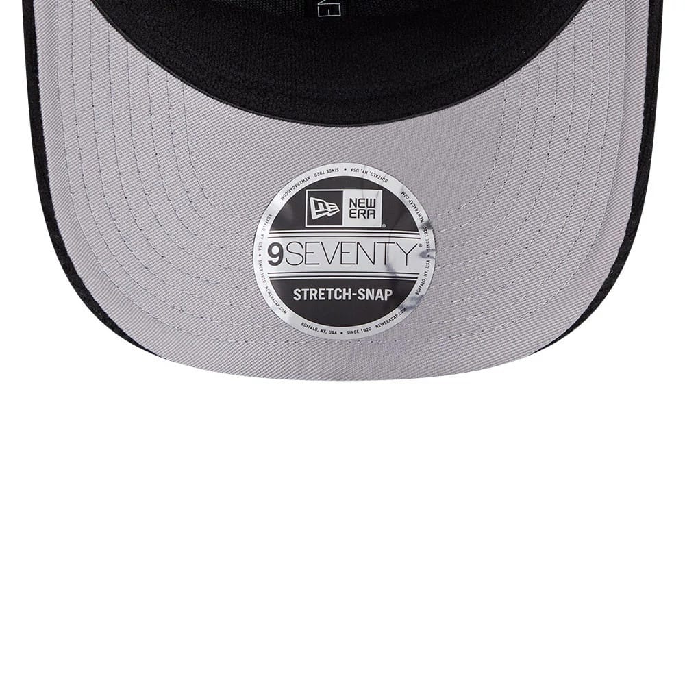 Pictured is this NFL Cord Script Philadelphia Eagles 9SEVENTY Stretch Snap cap in black. 2