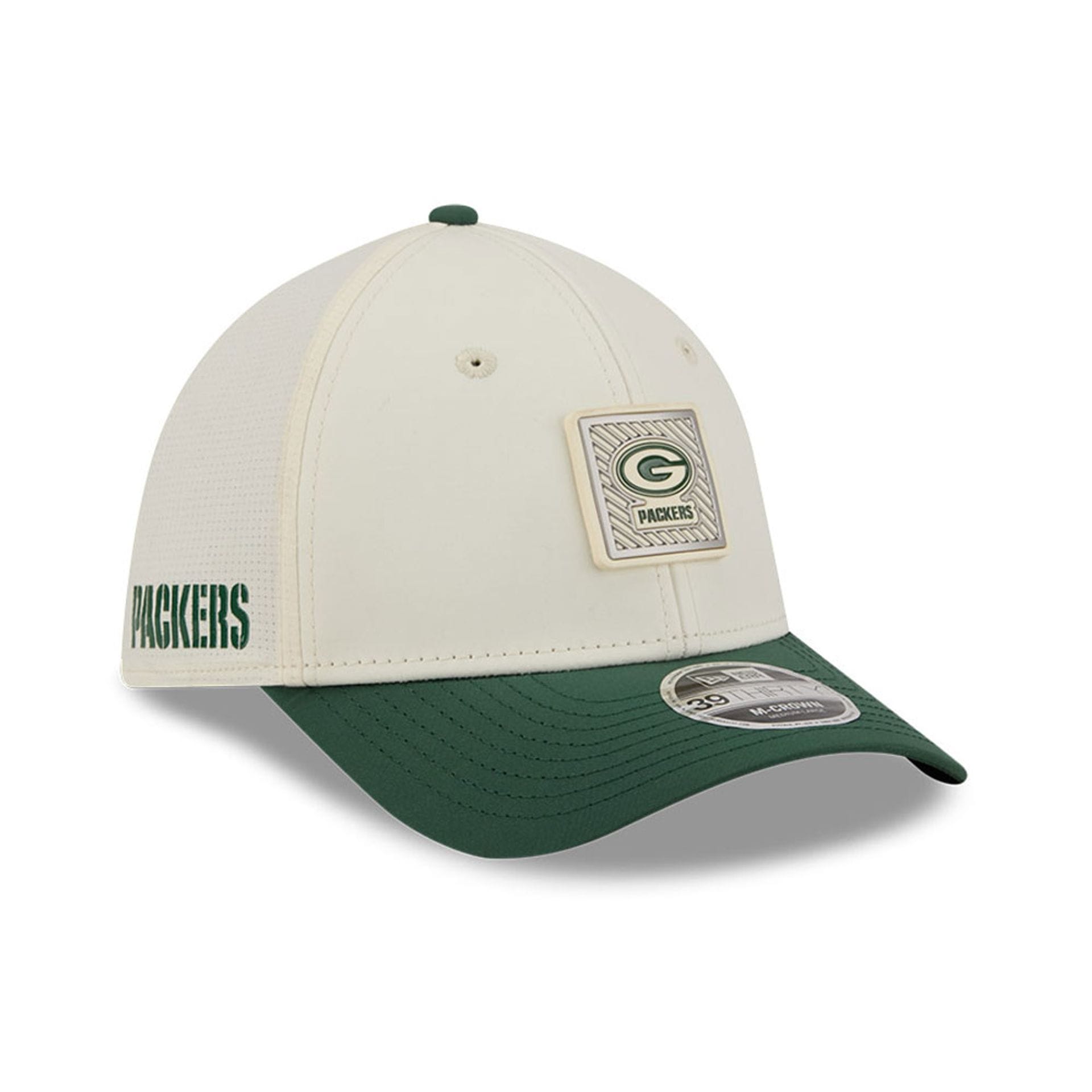 Pictured is this NFL Training 2026 Green Bay Packers 39THIRTY M-Crown Stretch Fit cap in white. 1