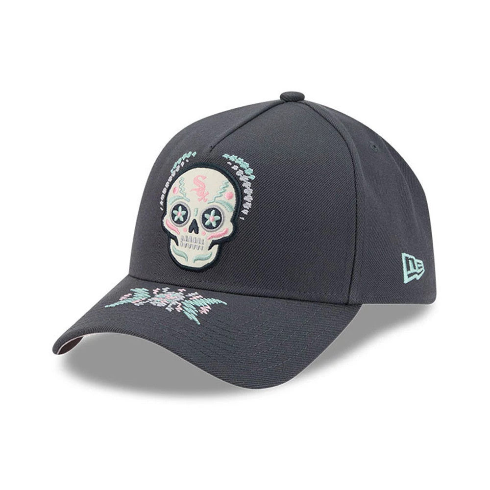 Pictured is this MLB Day Of The Dead Chicago White Sox 9FORTY A-Frame cap in grey. 4