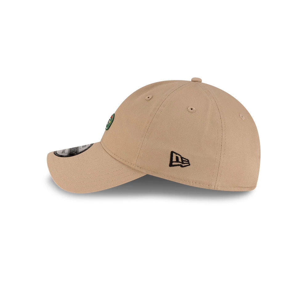 Pictured is this Lacoste X New Era Golf 9TWENTY cap in beige. 4