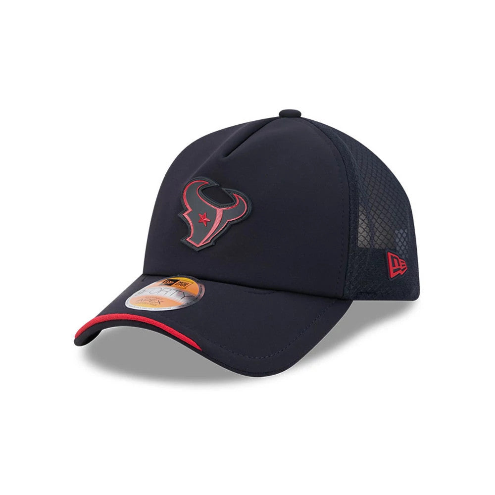 Houston Texans NFL Sideline 2026 Navy New Era 9FORTY Apex Adjustable Cap, front view showing the raised red embroidered Texans logo on the front panel, with a curved visor featuring a red trim and a 9FORTY size sticker at the centre.