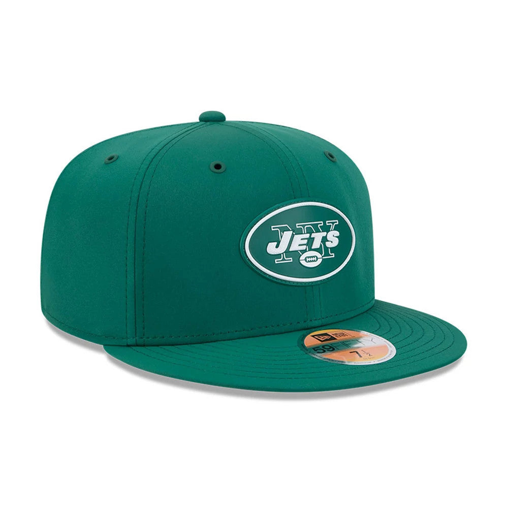 New York Jets NFL Sideline 2026 Green New Era 59FIFTY Fitted Cap, front view showing a raised embroidered Jets logo on the front panel, flat green visor with a gold 59FIFTY size sticker, and matching green top button.