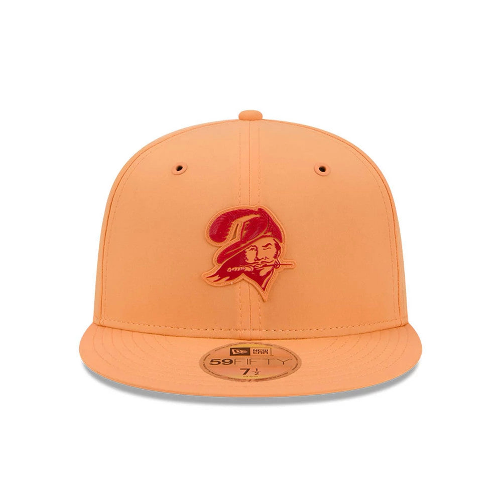 Tampa Bay Buccaneers NFL Sideline 2026 Orange New Era 59FIFTY Fitted Cap, front view showing the raised red embroidered Buccaneers logo on the structured orange crown, orange flat visor and gold 59FIFTY size sticker at the centre of the visor.