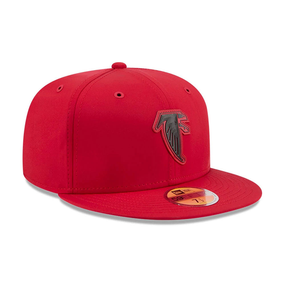 Atlanta Falcons NFL Sideline 2026 Red New Era 59FIFTY Fitted Cap, three-quarter view showing the raised embroidered black and red Falcons logo on the front panel, a flat red visor, and a gold 59FIFTY size sticker on the visor.
