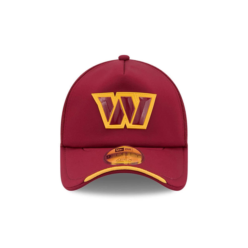 Commanders NFL Sideline 2026 Dark Red New Era 9FORTY Apex Adjustable Cap, front view showing a yellow embroidered W logo on the structured dark red crown, with a dark red visor edged in yellow and a 9FORTY size sticker.