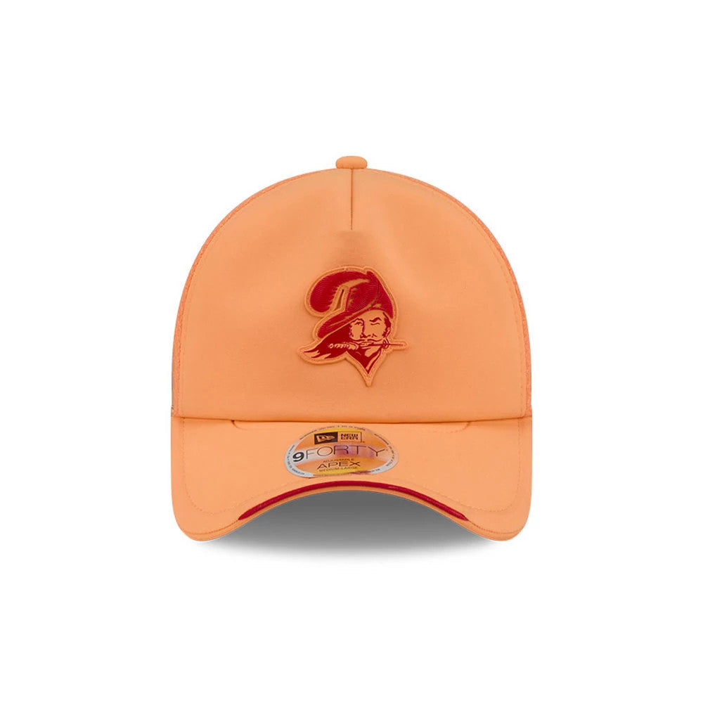 Tampa Bay Buccaneers NFL Sideline 2026 Orange New Era 9FORTY Apex Adjustable Cap, front view showing the raised red embroidered Buccaneers logo on the orange crown, with orange curved visor and a 9FORTY size sticker on the visor.