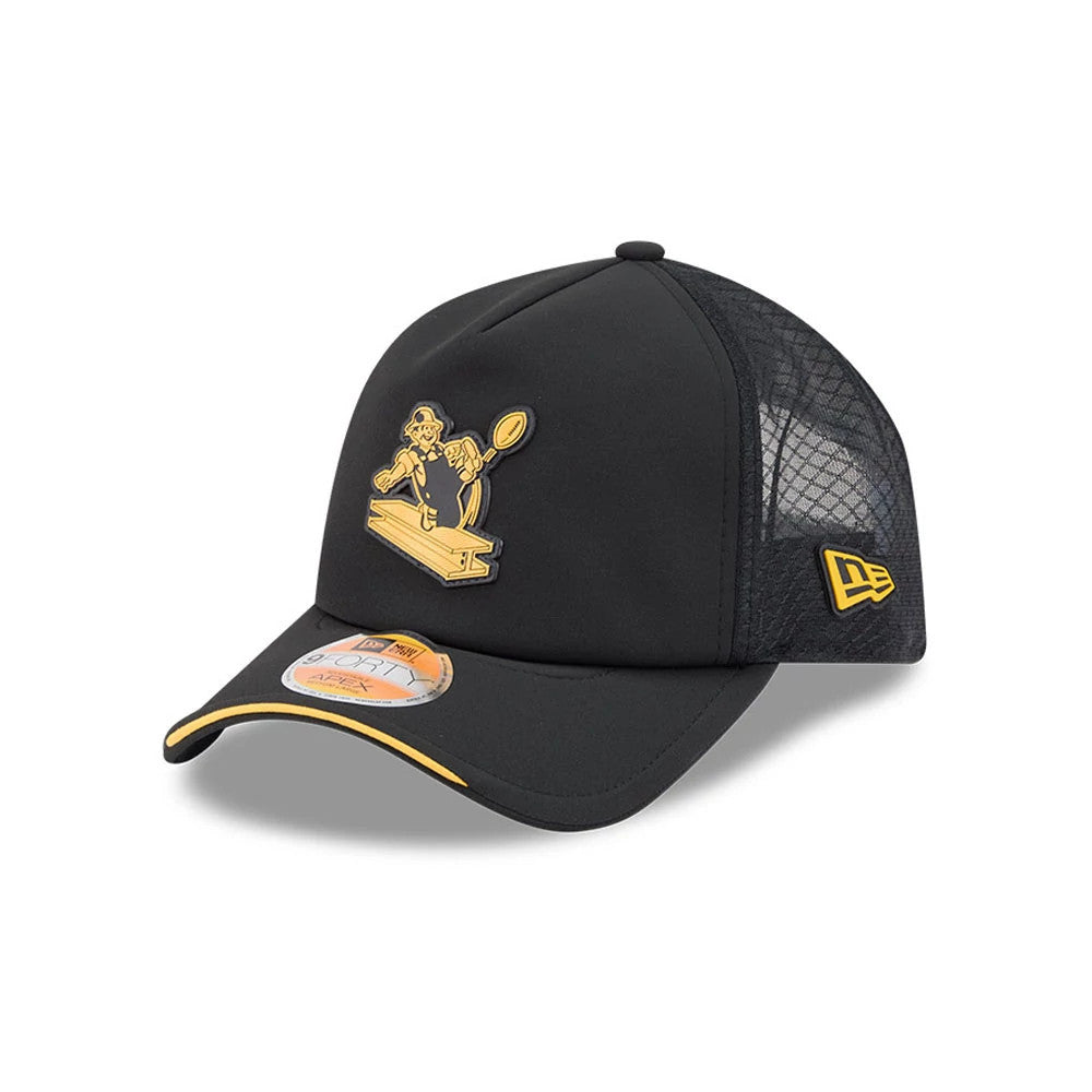Pittsburgh Steelers NFL Sideline 2026 Black New Era 9FORTY Apex Adjustable Cap, three-quarter view showing the raised gold Steelers graphic on the front panel, black curved visor with gold trim, and an orange 9FORTY size sticker on the visor.