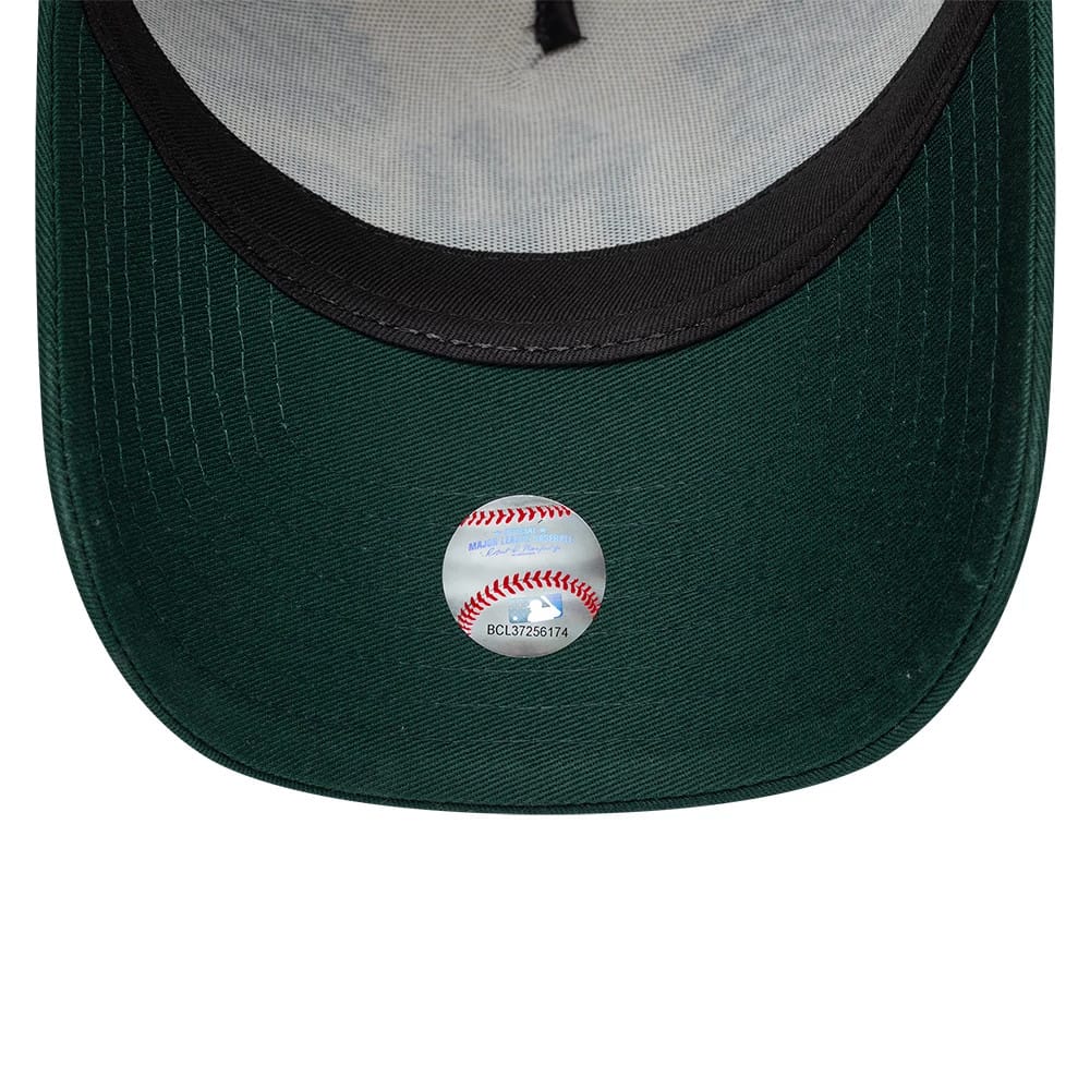 Pictured is this MLB Paisley New York Yankees 9FORTY E-Frame cap in cream. 7