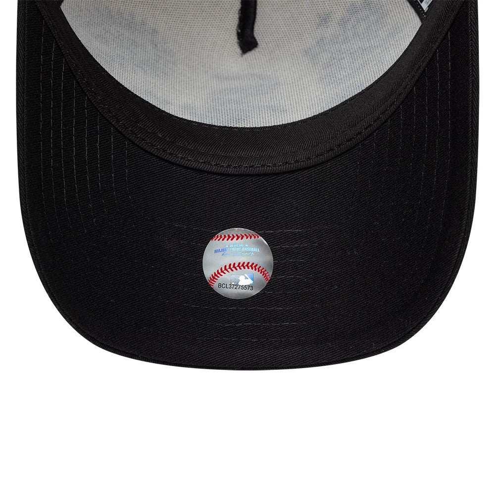 Pictured is this MLB Paisley Chicago White Sox 9FORTY E-Frame cap in cream & black. 7