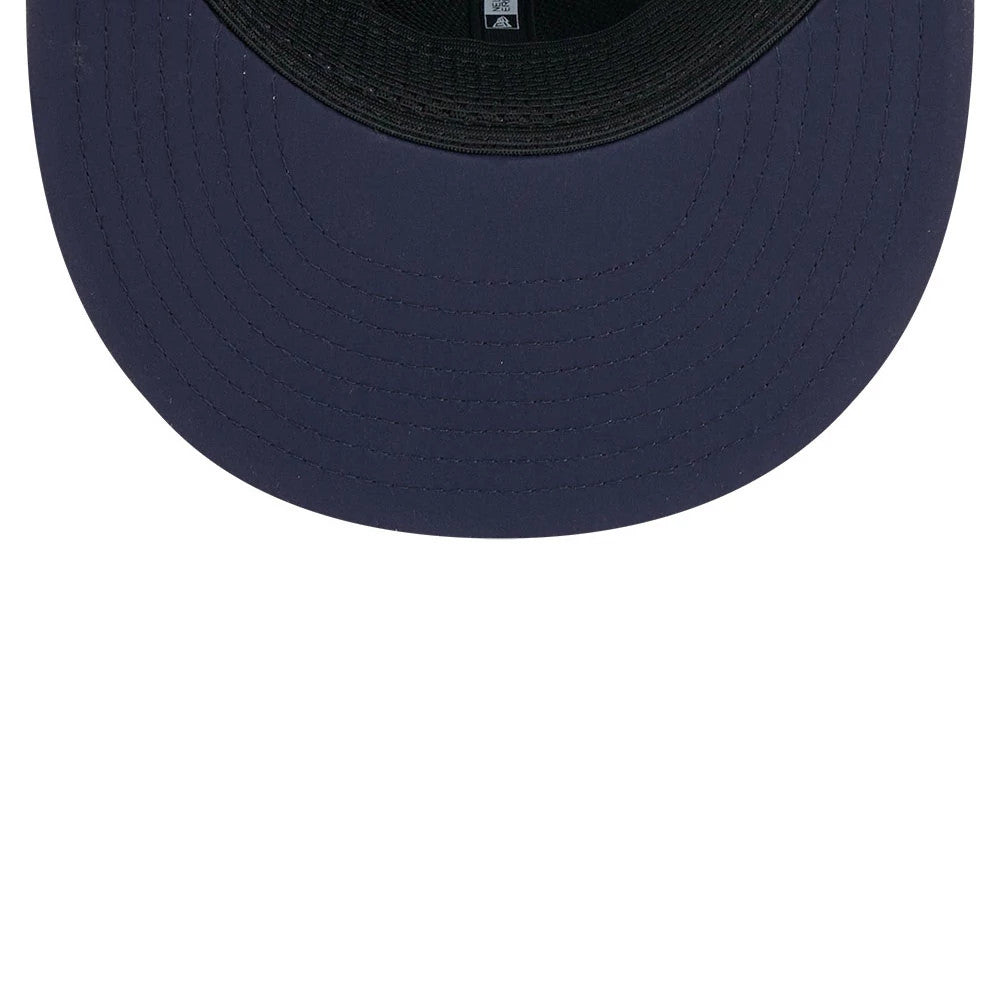 Chicago Bears NFL Sideline 2026 Charcoal New Era 9FIFTY Snapback Adjustable Cap, inside view showing the black sweatband, charcoal undervisor, and branded taping along the interior seams beneath the visor for added style and support.