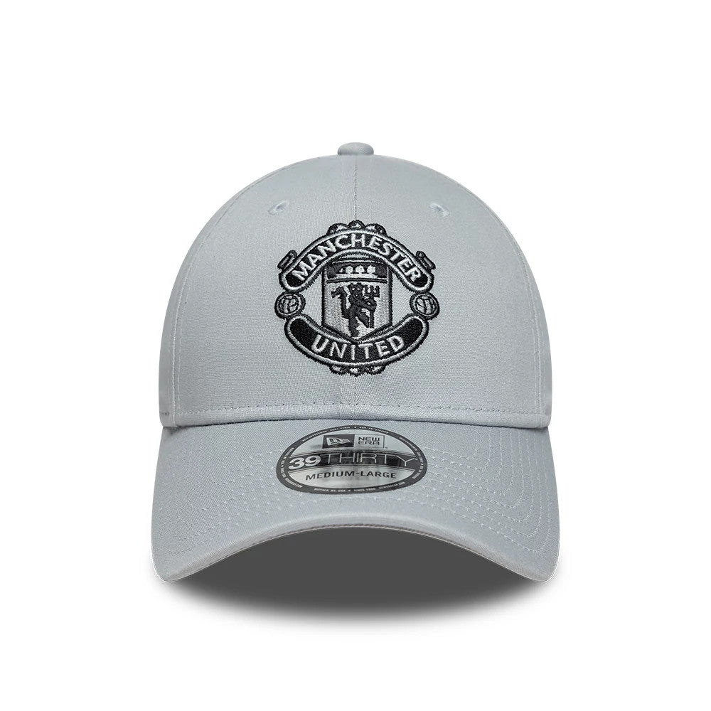 Pictured is this Manchester United FC 39THIRTY Stretch Fit cap in grey. 2