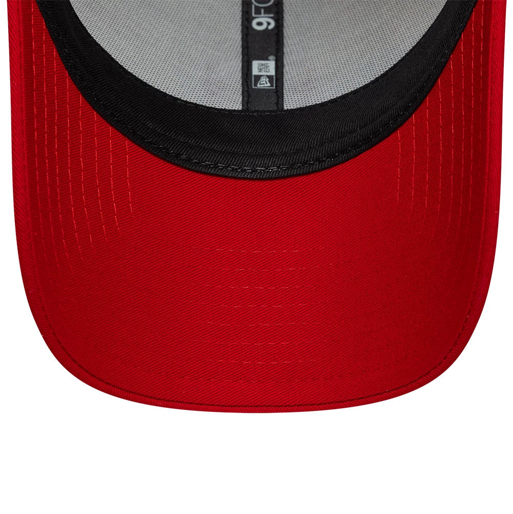 Pictured is this Womens Manchester United FC 9FORTY cap in cream & red. 5
