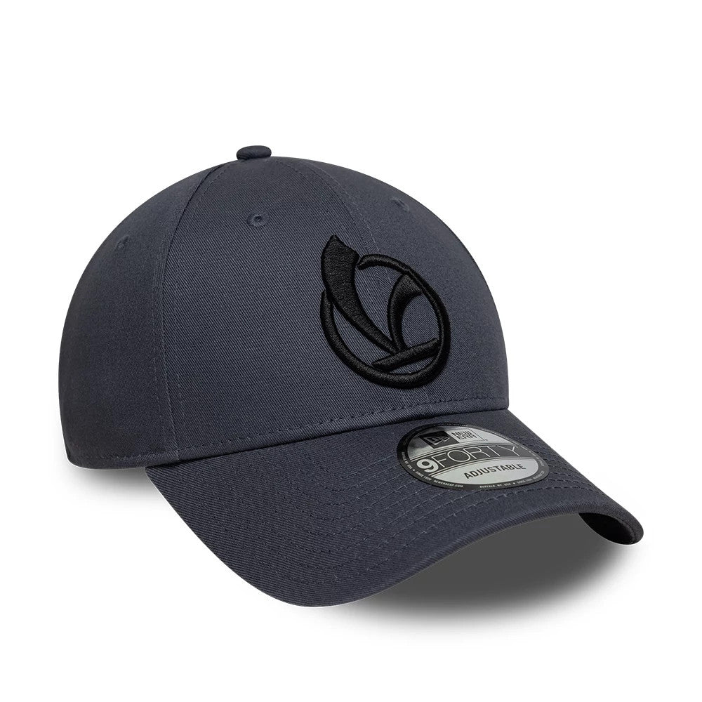 Pictured is this Vespa Logo 9FORTY cap in grey. 3