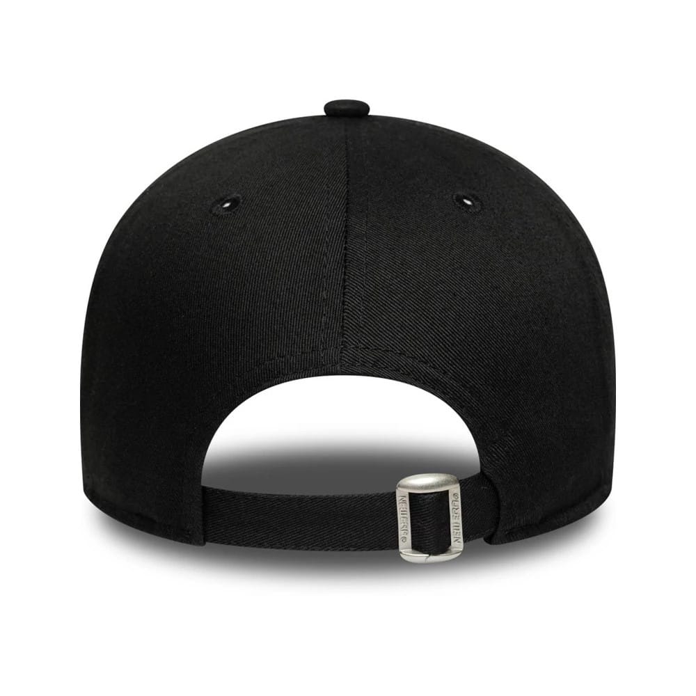 Pictured is this VR46 Logo 9FORTY cap in black. 4