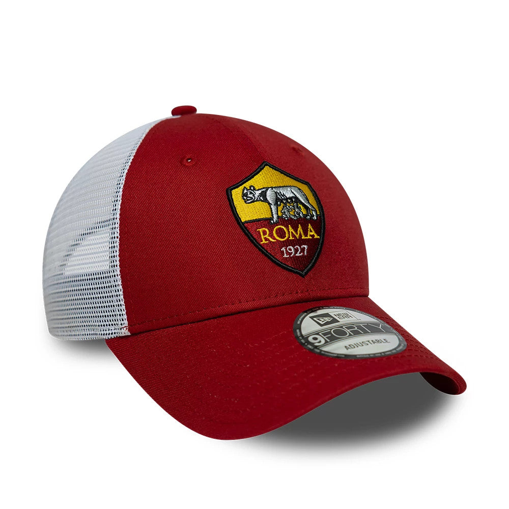 Pictured is this AS Roma League 9FORTY cap in dark red. 3