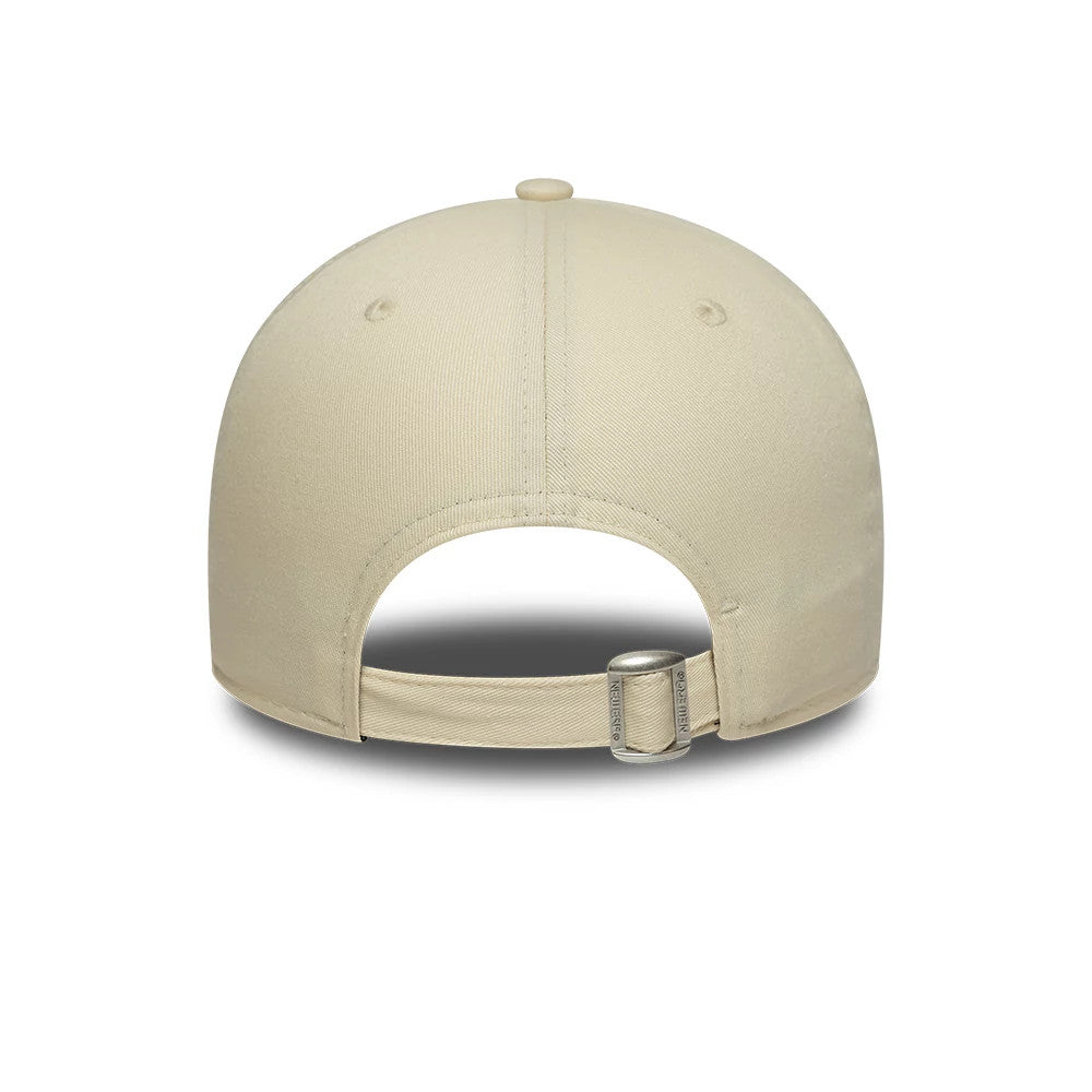 Pictured is this Ducati Motor Core 9FORTY cap in cream. 4