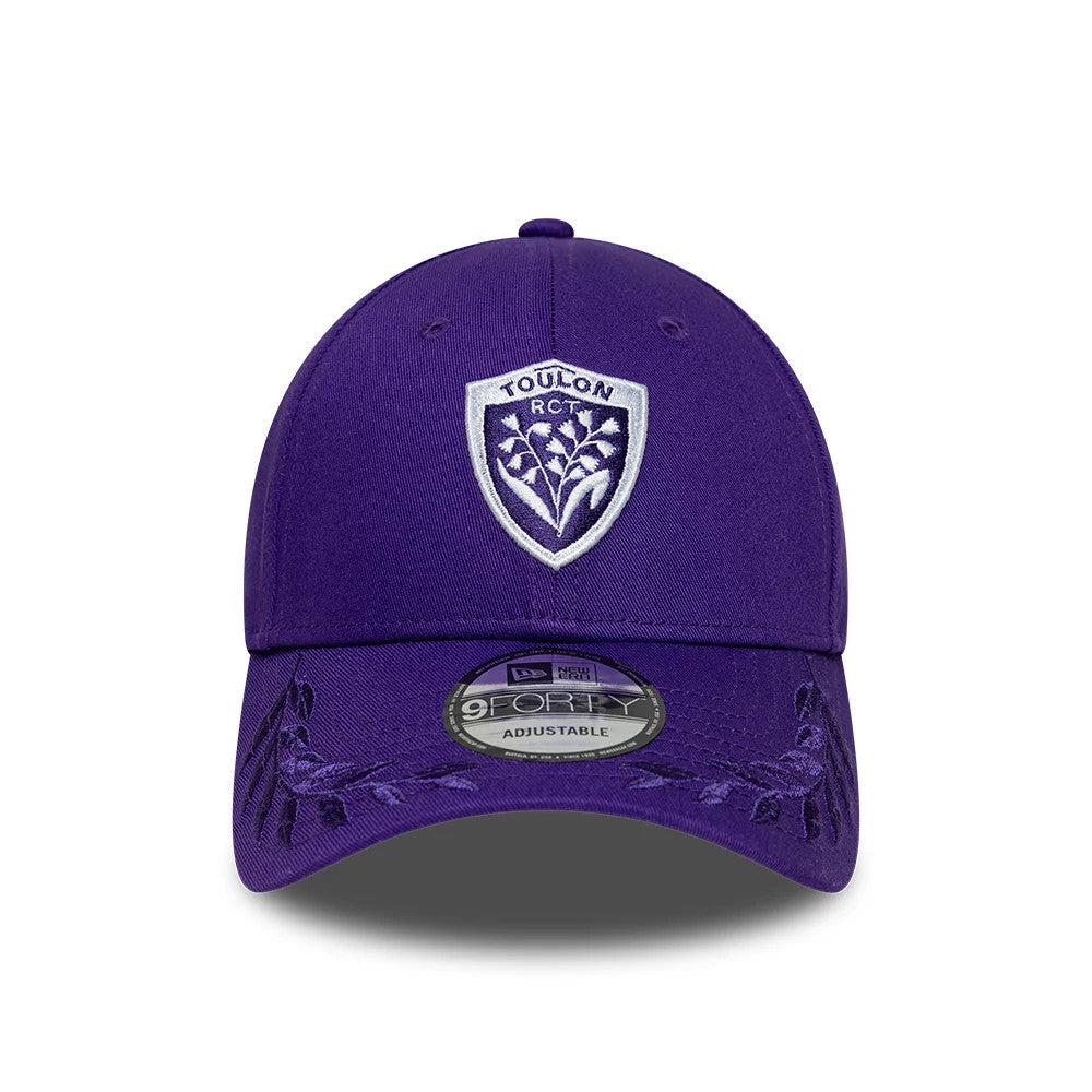 Rugby Club Toulon Laurel Dark Purple New Era 9FORTY Adjustable Cap, front view showing the raised embroidered Laurel logo on the centre of the dark purple crown, with matching laurel embroidery on the visor and a 9FORTY size sticker.