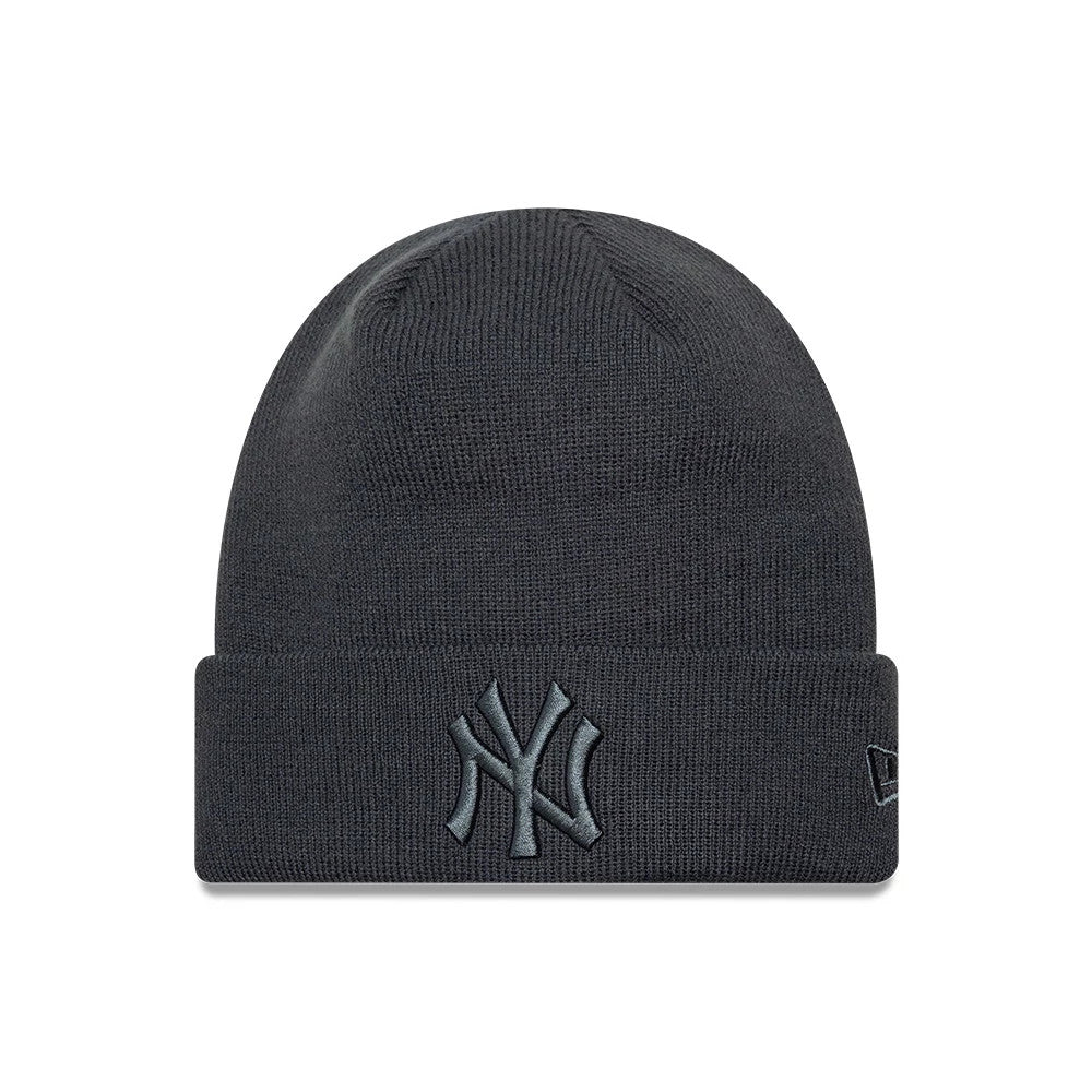 New Era New York Yankees MLB League Essential Grey Cuff Knit Beanie Hat, front view showing the raised grey NY logo embroidered on the cuff, with a ribbed knit texture and the New Era flag logo on the left side of the cuff.