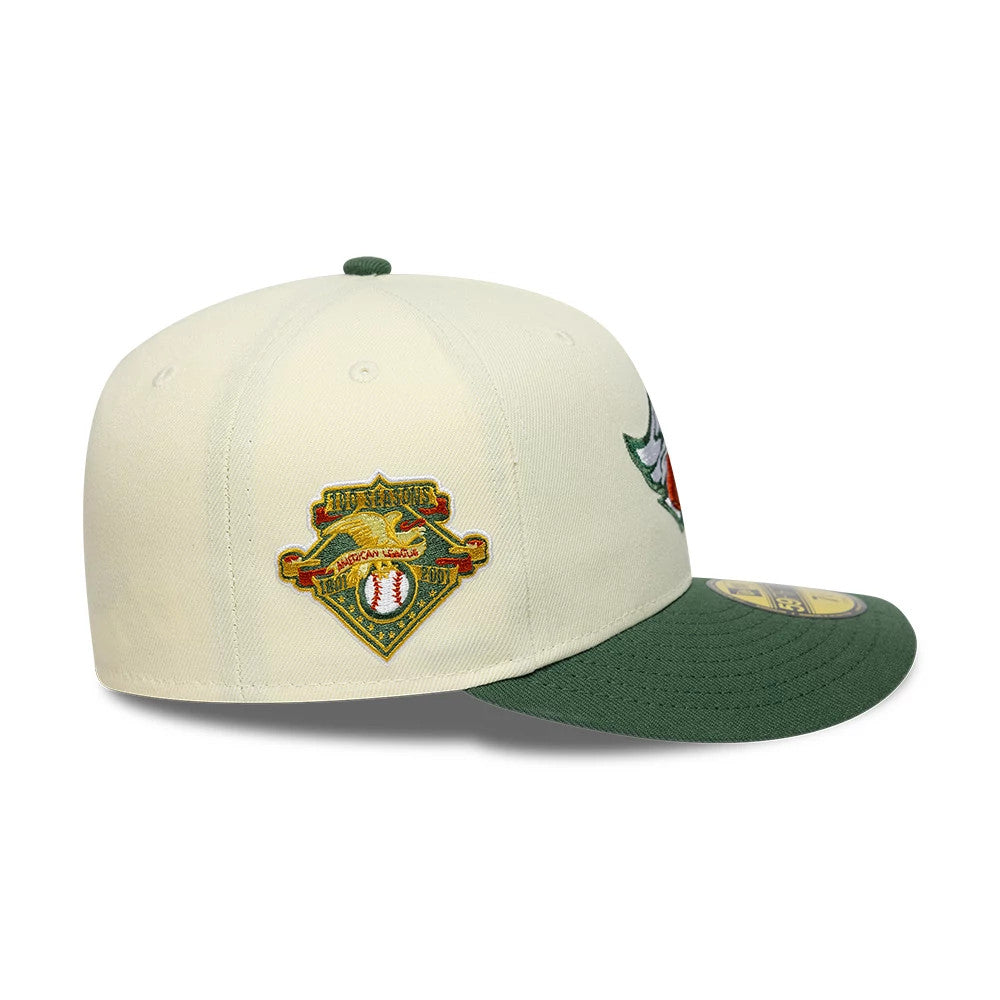 Pictured is this MLB Pin LA Angels 59FIFTY Fitted cap in cream & dark green. 6