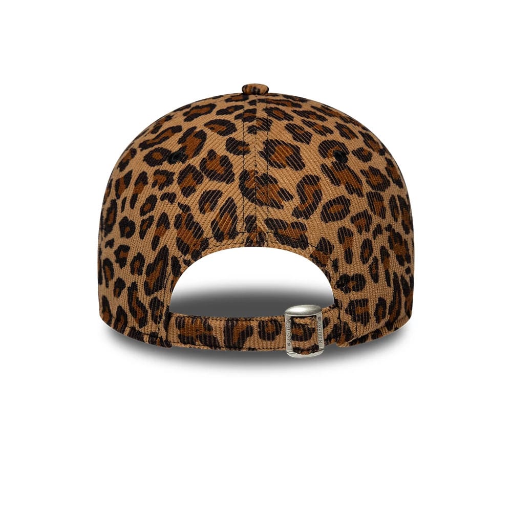 Pictured is this Womens MLB Leopard Cord New York Yankees 9FORTY cap in beige. 4